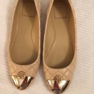 Tory Burch Kaitlin Quilted Gold Tip Shoe Size 8